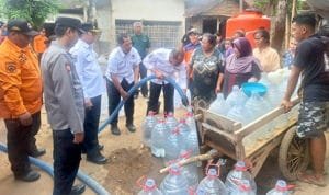 BPBD jatim salurkan air bersih